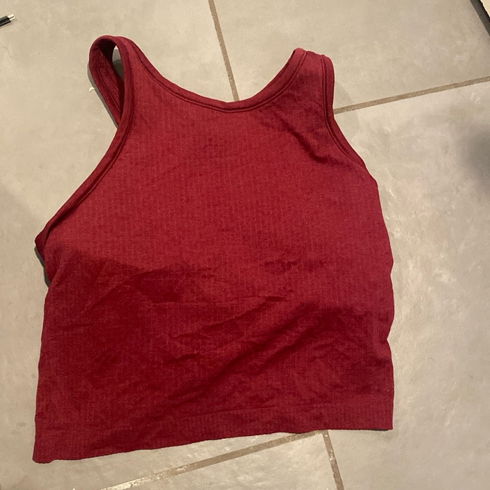 Lululemon Ebb to street Tank Size 8 Burgundy